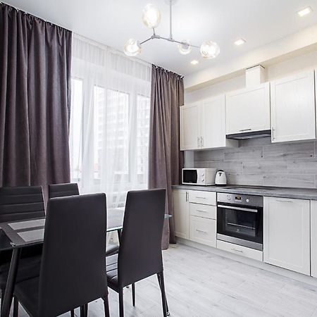 Ferienwohnung Аркадия.Новая Квартира В 32 Жемчужине!!! Odessa Exterior foto