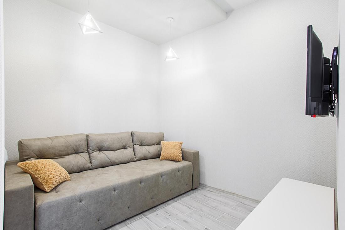 Ferienwohnung Аркадия.Новая Квартира В 32 Жемчужине!!! Odessa Exterior foto